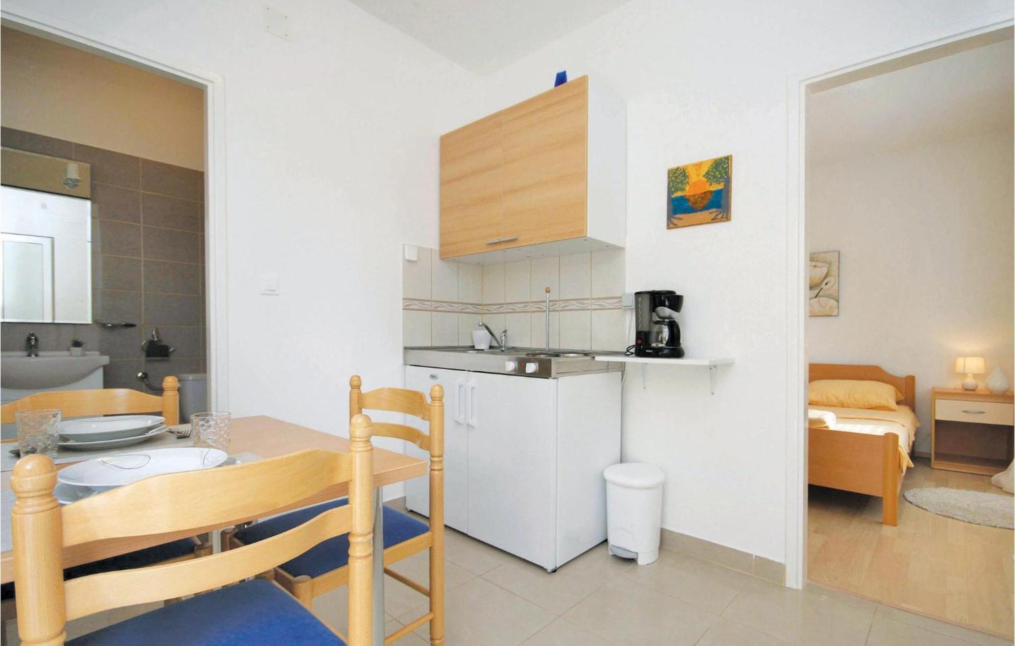 Apartment Raslina Lxvi Exterior photo